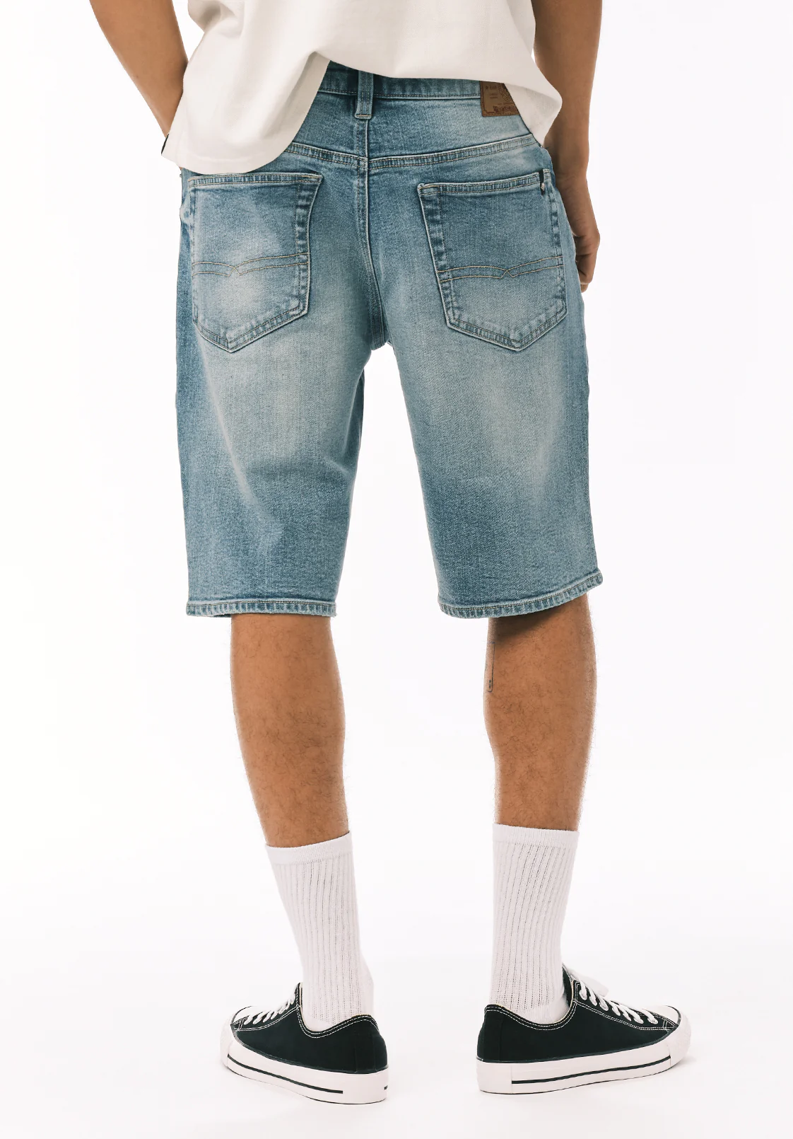 Relaxed Straight Dean Men's Denim Shorts in Authentic Worn Wash - BM22952 - Image 4